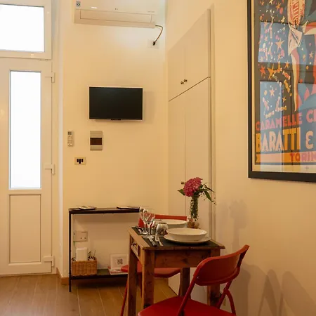 500 Secret Garden: Luce, Design E Anima Torinese Nel Cuore Di Via Mazzini Apartamento
