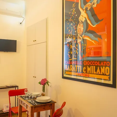 500 Secret Garden: Luce, Design E Anima Torinese Nel Cuore Di Via Mazzini * Turín